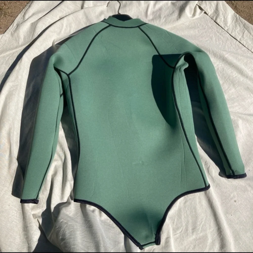 XL plus size Wetsuit DD-H cup 3mm spring suit cold water busty fit - Picture 3 of 3